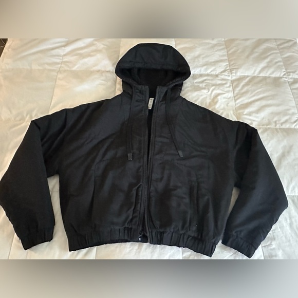 Alo yoga reversible Sherpa jacket - Picture 2 of 3